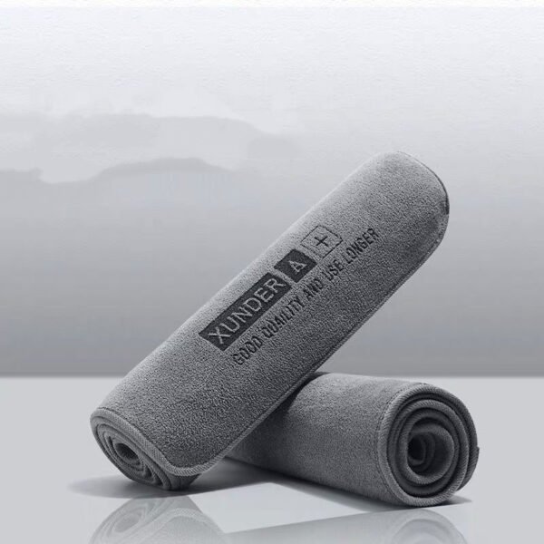Microfiber Double Sided Short Pile Car Wash Towel - Image 3